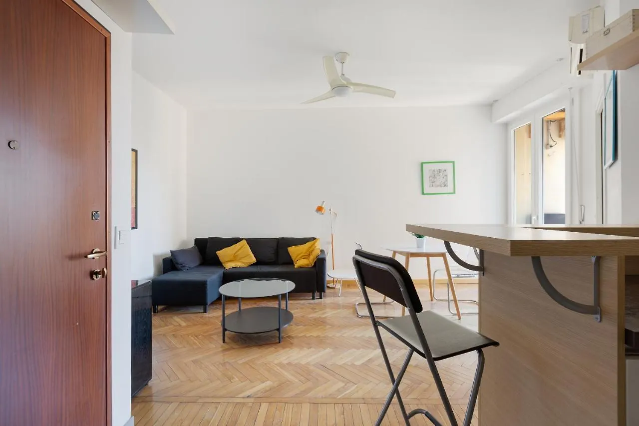 Savona District Comfy Apt X3 Milan Apartment