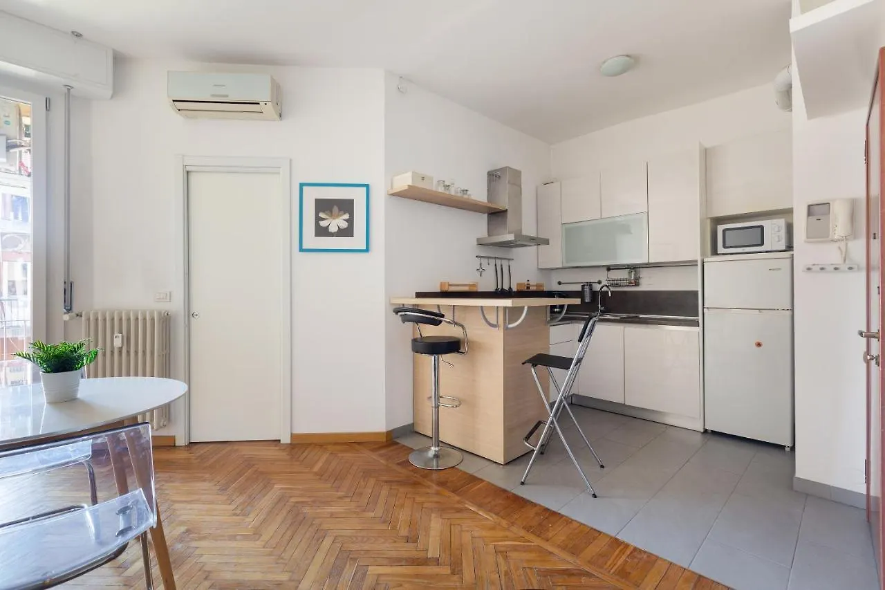 Savona District Comfy Apt X3 Milan Apartment