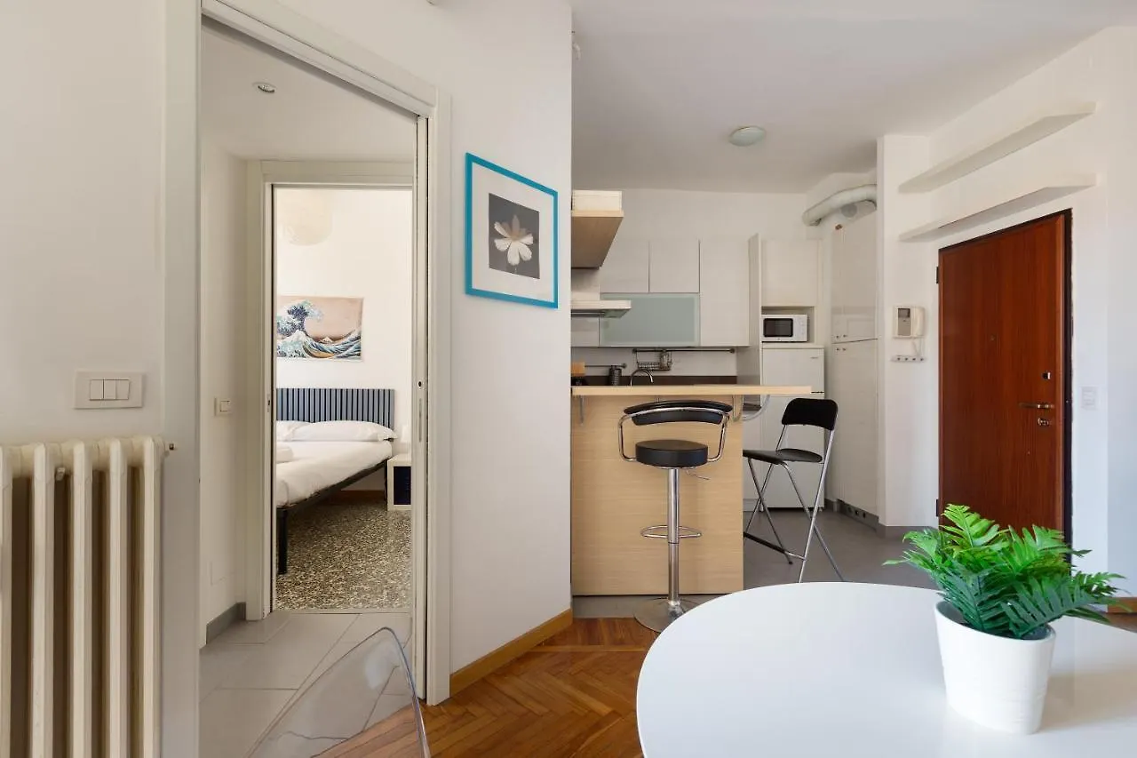 Savona District Comfy Apt X3 Milan Apartment